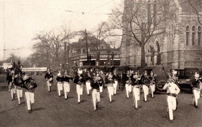 Photo of '36 Homecoming Parade